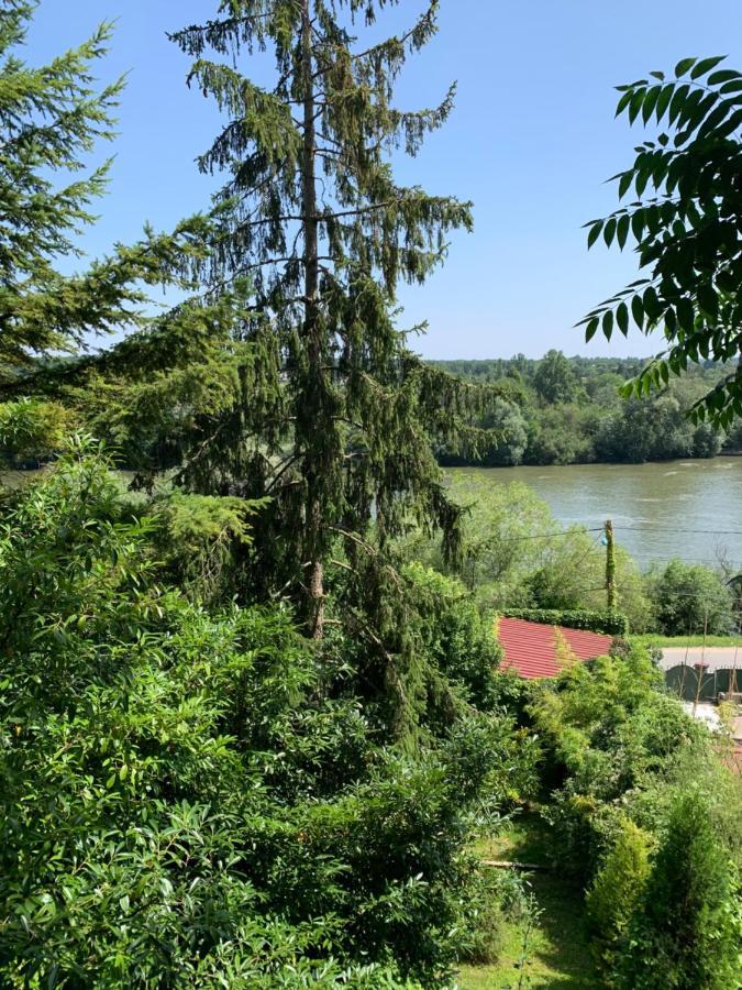 فيلا Le Coudray-Montceauxفي Chalet En Bord De Seine المظهر الخارجي الصورة